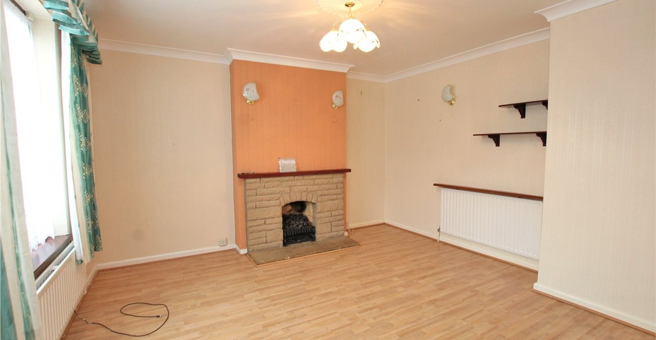 2 bedroom house for sale in Mottingham | Robinson Jackson