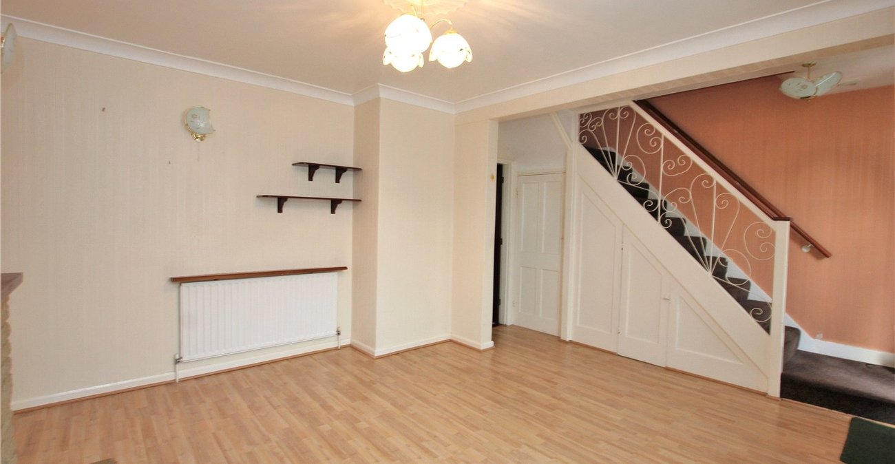 2 bedroom house for sale in Mottingham | Robinson Jackson