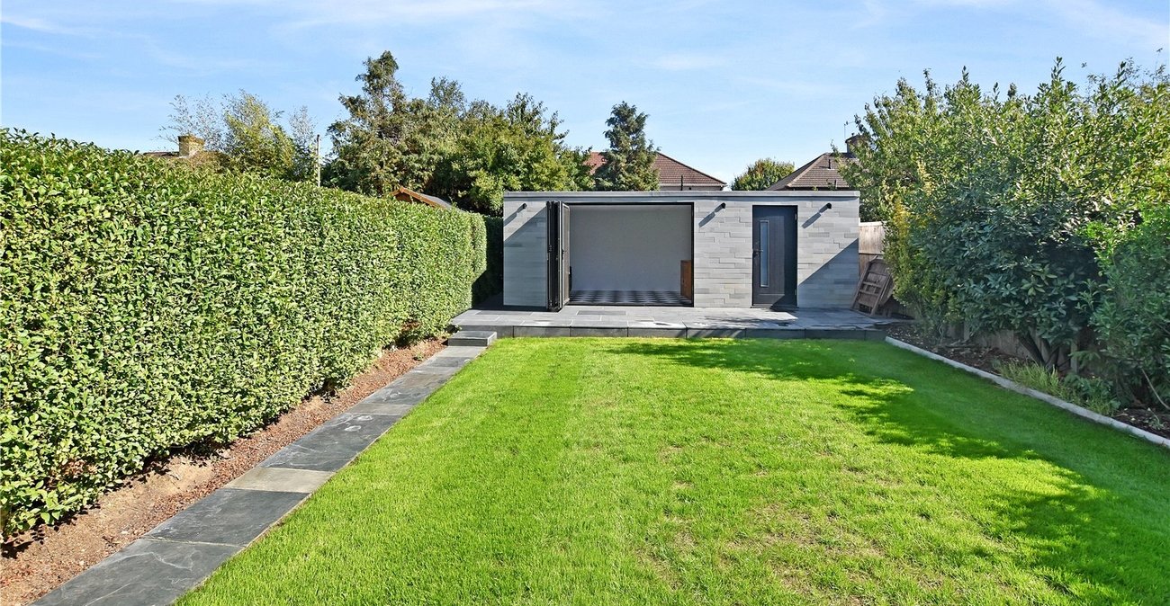 3 bedroom house for sale in Bexleyheath | Robinson Jackson