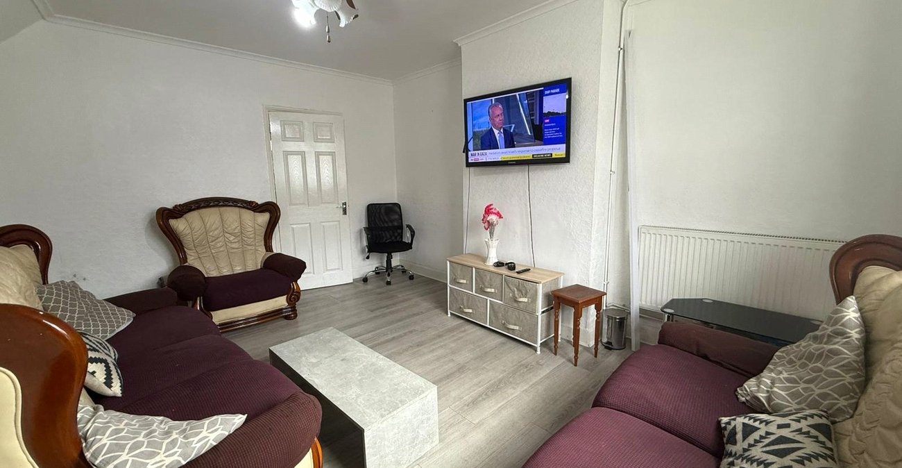 3 bedroom house for sale in Northfleet | Robinson Michael & Jackson