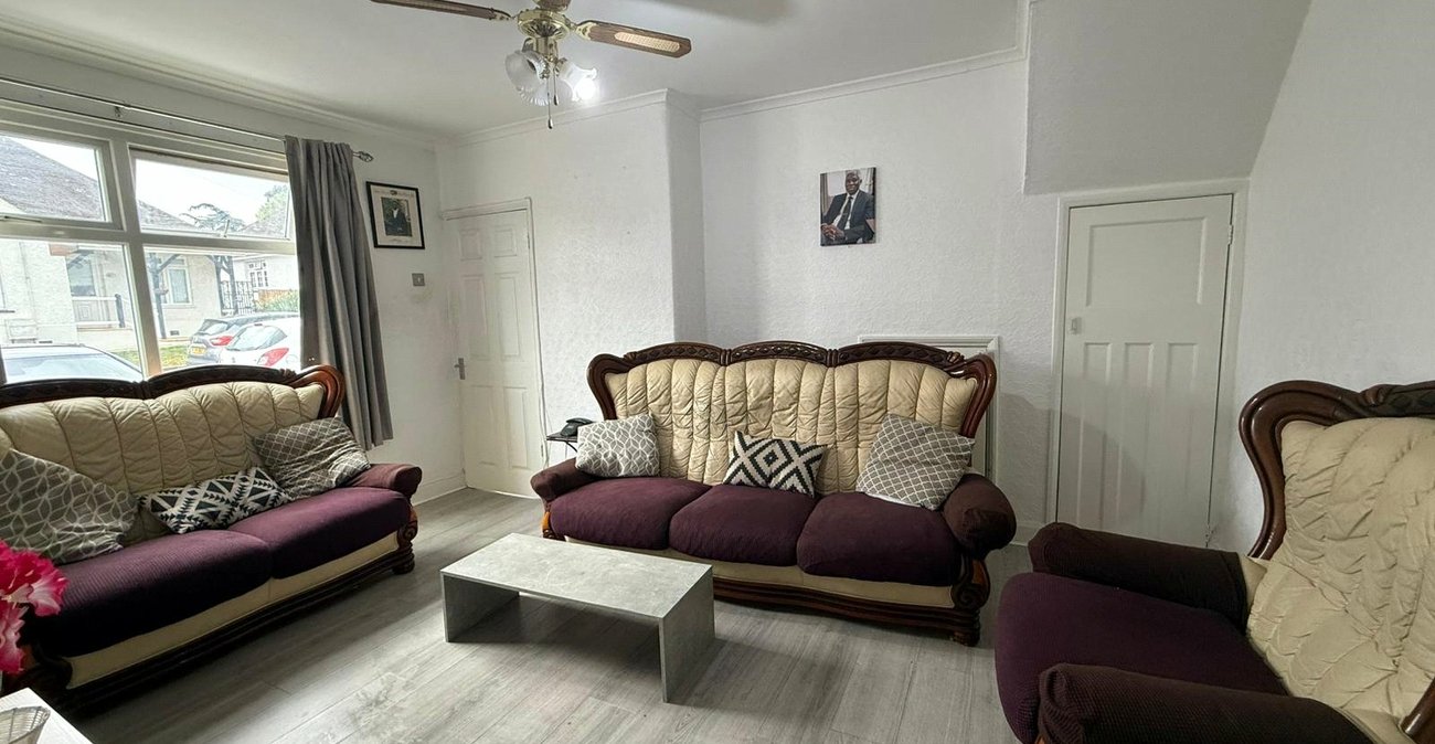 3 bedroom house for sale in Northfleet | Robinson Michael & Jackson