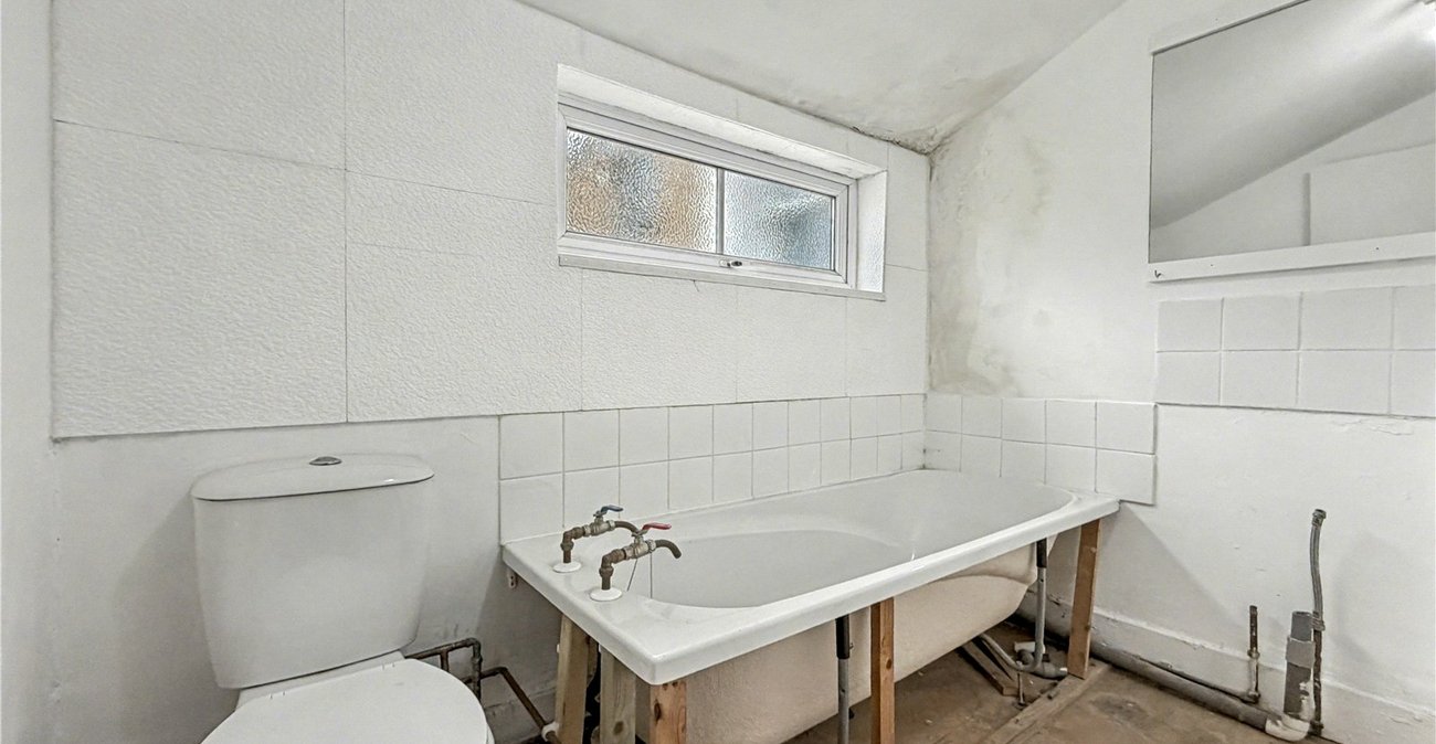 3 bedroom house for sale in Gillingham | Robinson Michael & Jackson