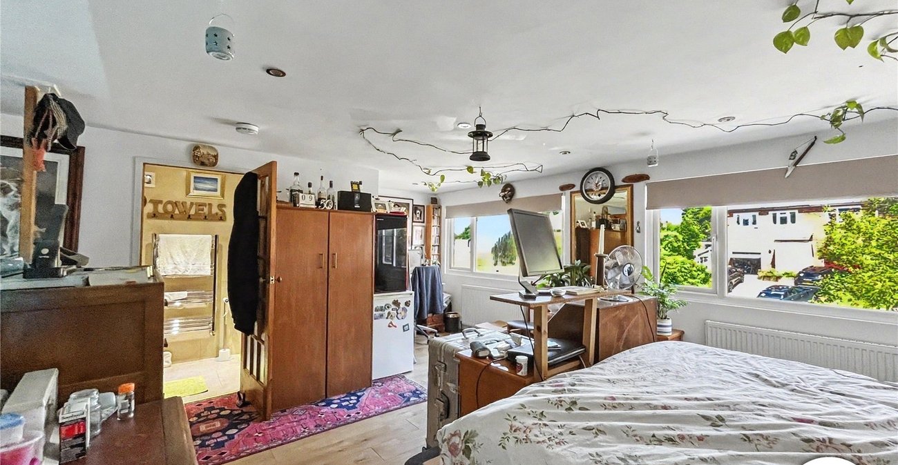 4 bedroom house for sale in Chatham | Robinson Michael & Jackson