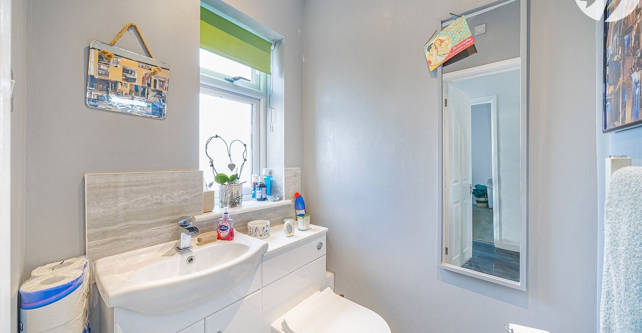 3 bedroom house for sale in Fleet Estate | Robinson Jackson