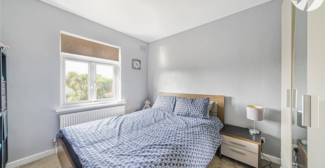 3 bedroom house for sale in Fleet Estate | Robinson Jackson