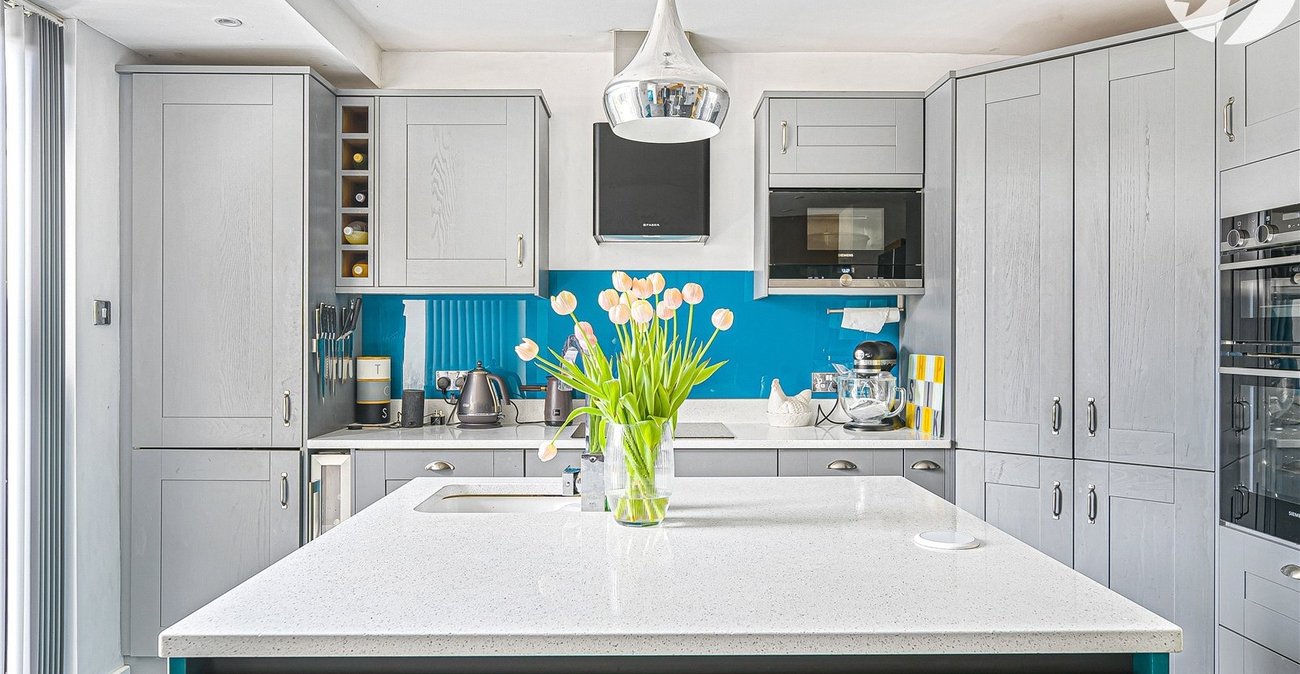 3 bedroom house for sale in Fleet Estate | Robinson Jackson