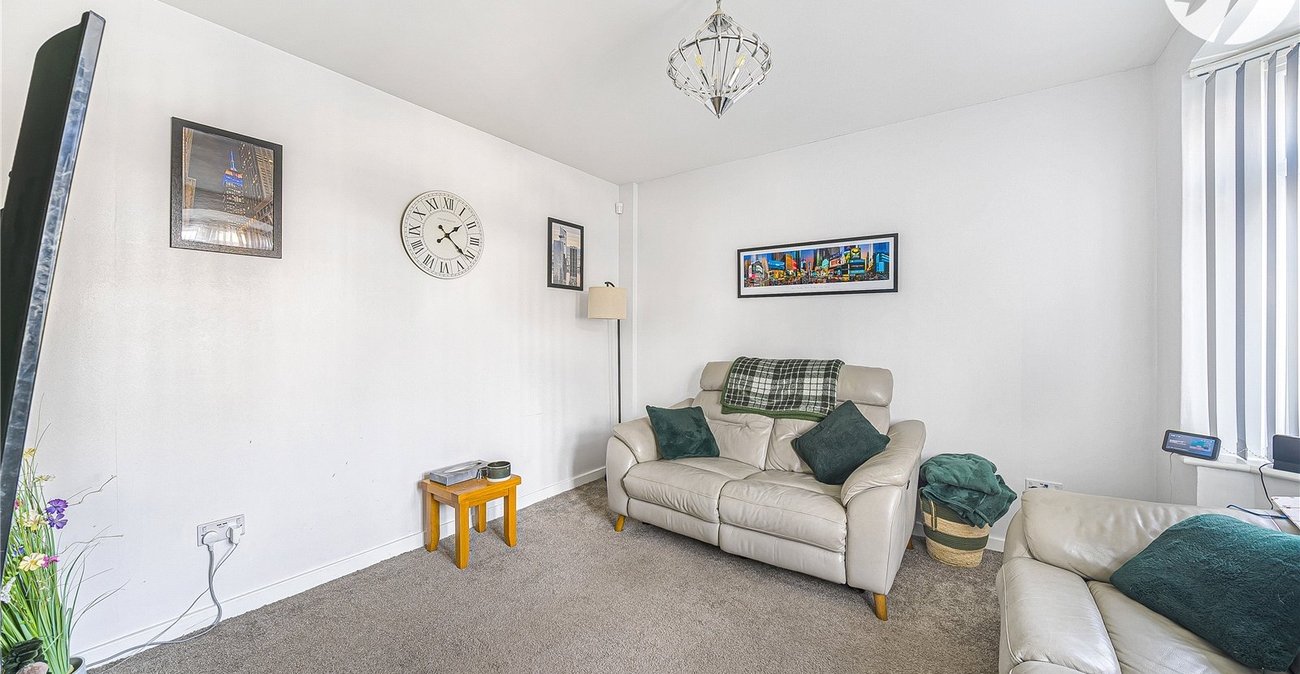 3 bedroom house for sale in Fleet Estate | Robinson Jackson