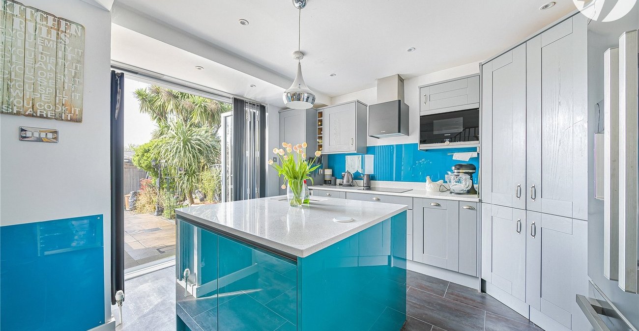 3 bedroom house for sale in Fleet Estate | Robinson Jackson