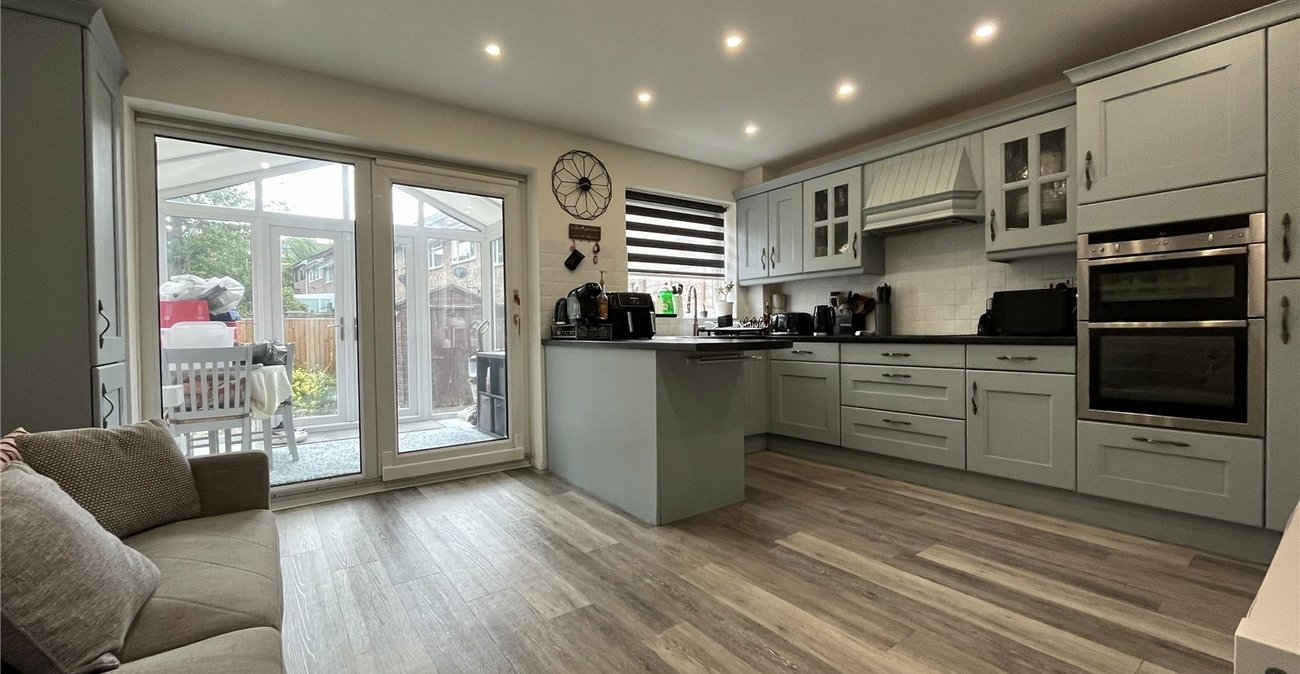 3 bedroom house for sale in Walderslade | Robinson Michael & Jackson