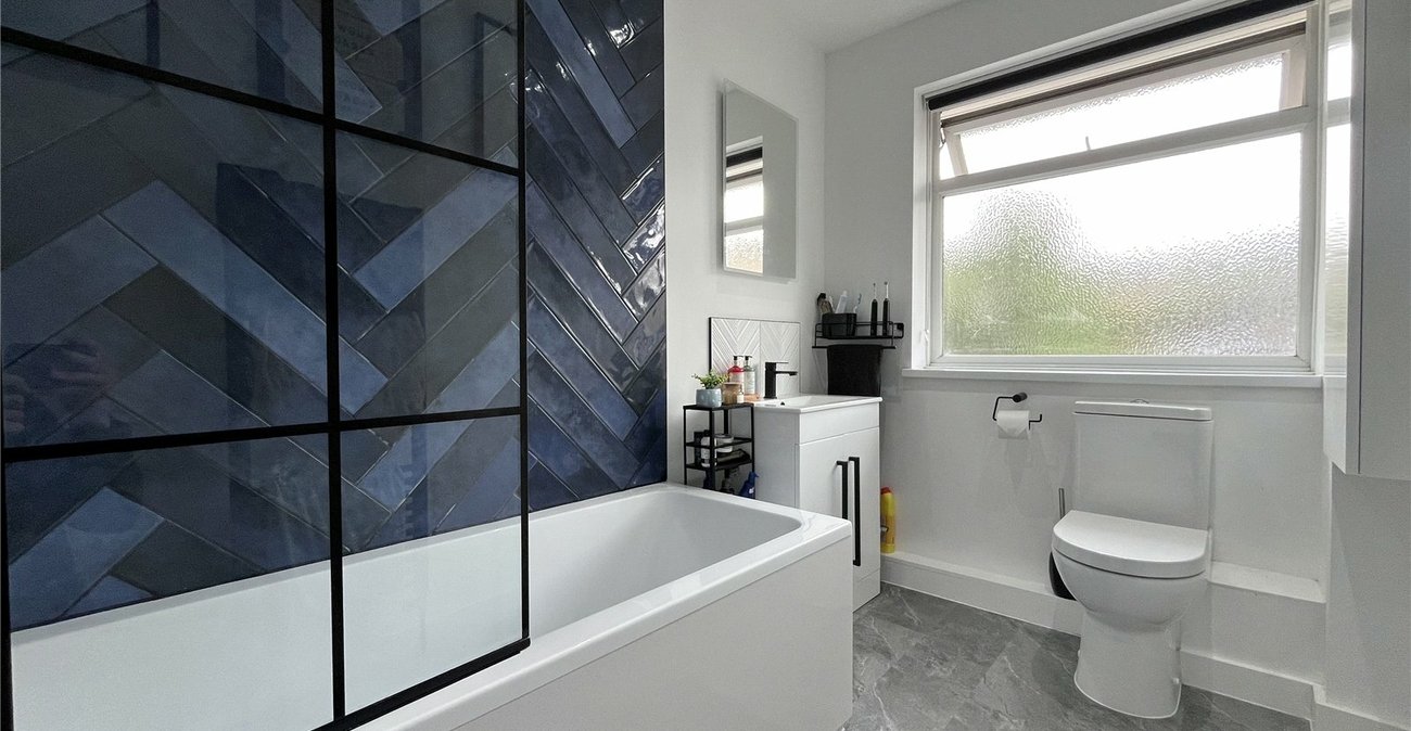 3 bedroom house for sale in Walderslade | Robinson Michael & Jackson