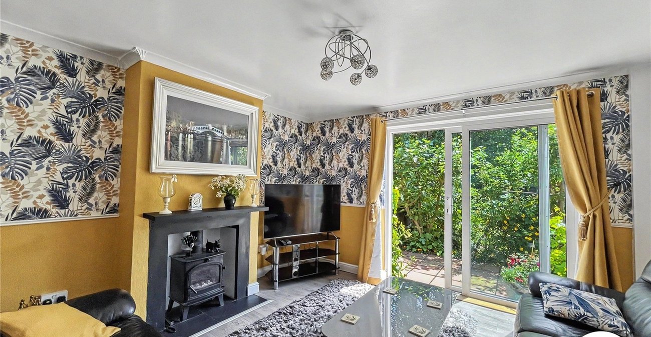3 bedroom house for sale in Walderslade | Robinson Michael & Jackson