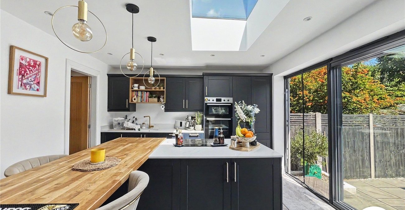 3 bedroom house for sale in Walderslade | Robinson Michael & Jackson