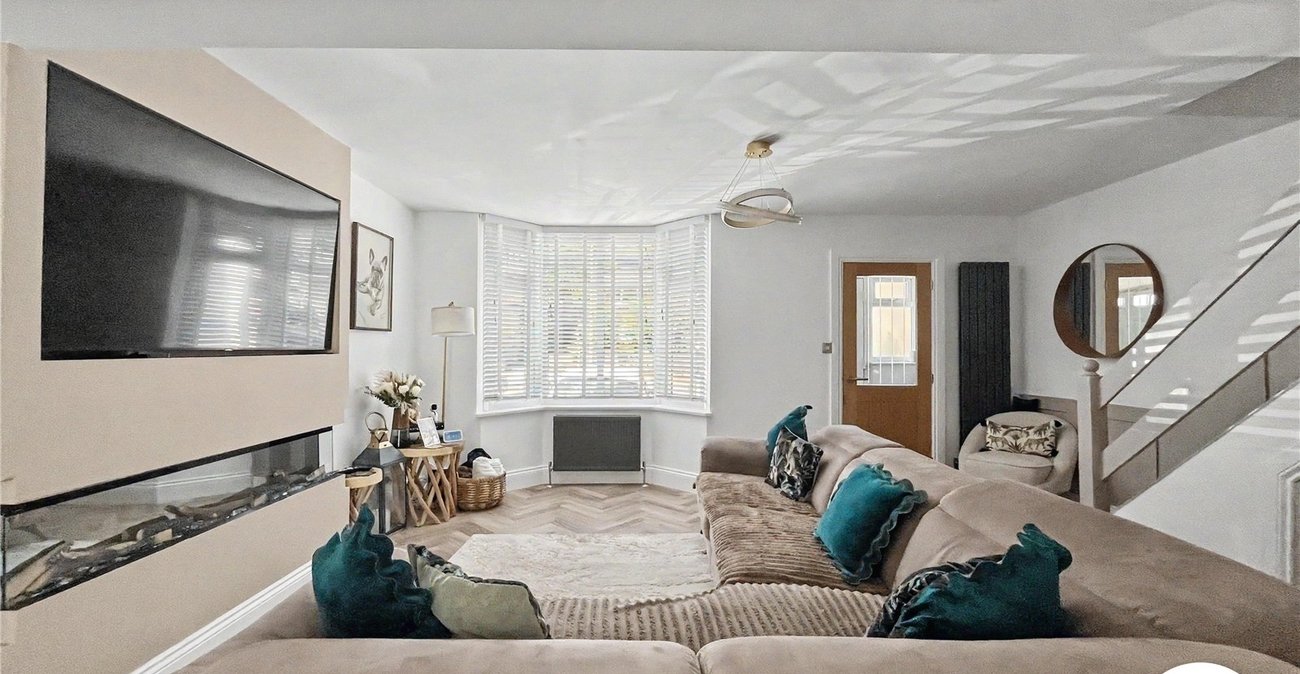 3 bedroom house for sale in Walderslade | Robinson Michael & Jackson