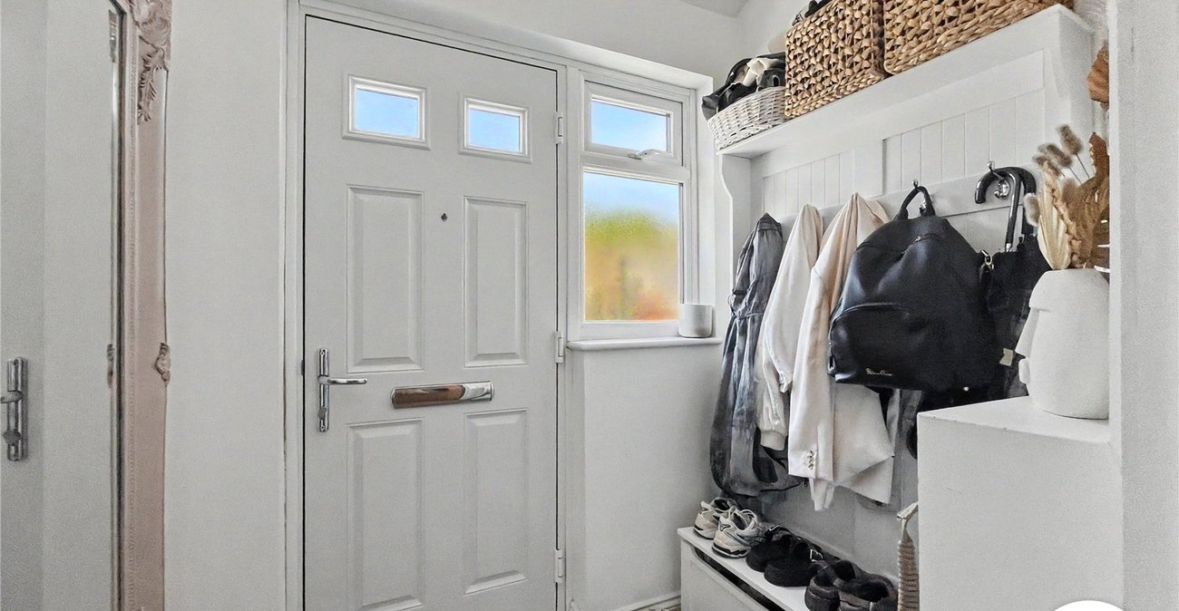3 bedroom house for sale in Walderslade | Robinson Michael & Jackson