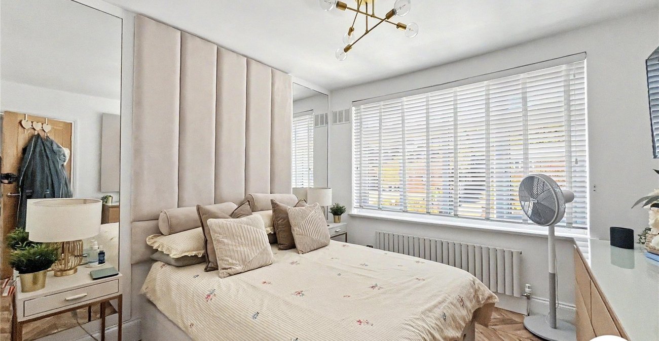 3 bedroom house for sale in Walderslade | Robinson Michael & Jackson