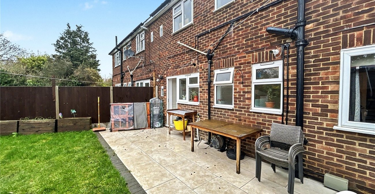 2 bedroom property for sale in Sidcup | Robinson Jackson