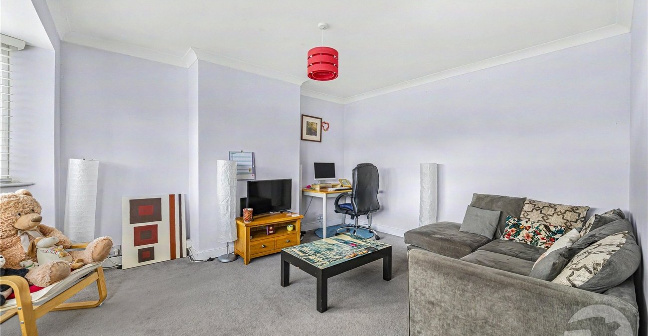 2 bedroom property for sale in Sidcup | Robinson Jackson