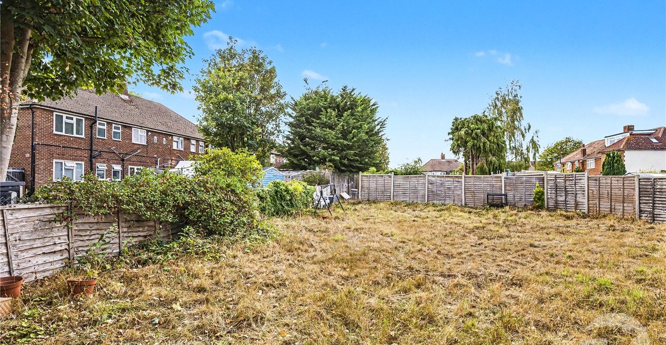 2 bedroom property for sale in Sidcup | Robinson Jackson