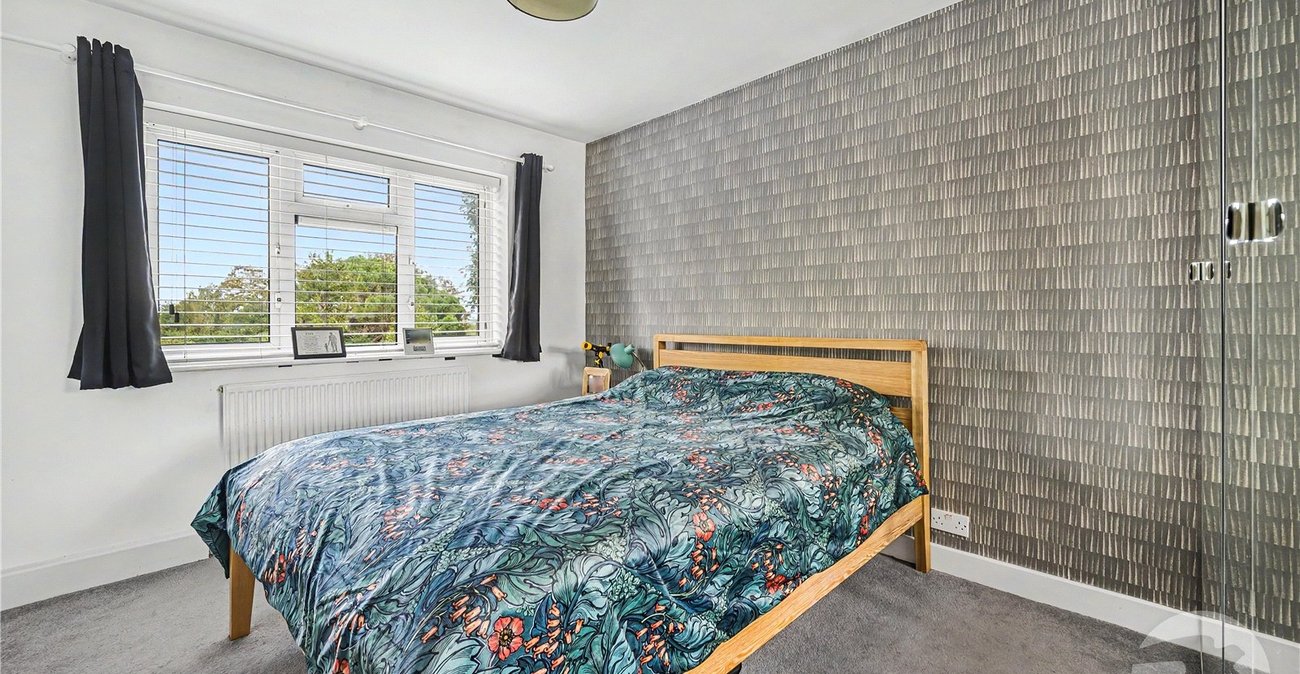 2 bedroom property for sale in Sidcup | Robinson Jackson