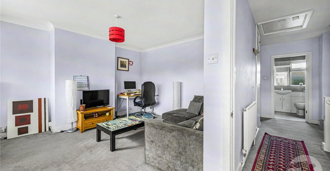 2 bedroom property for sale in Sidcup | Robinson Jackson