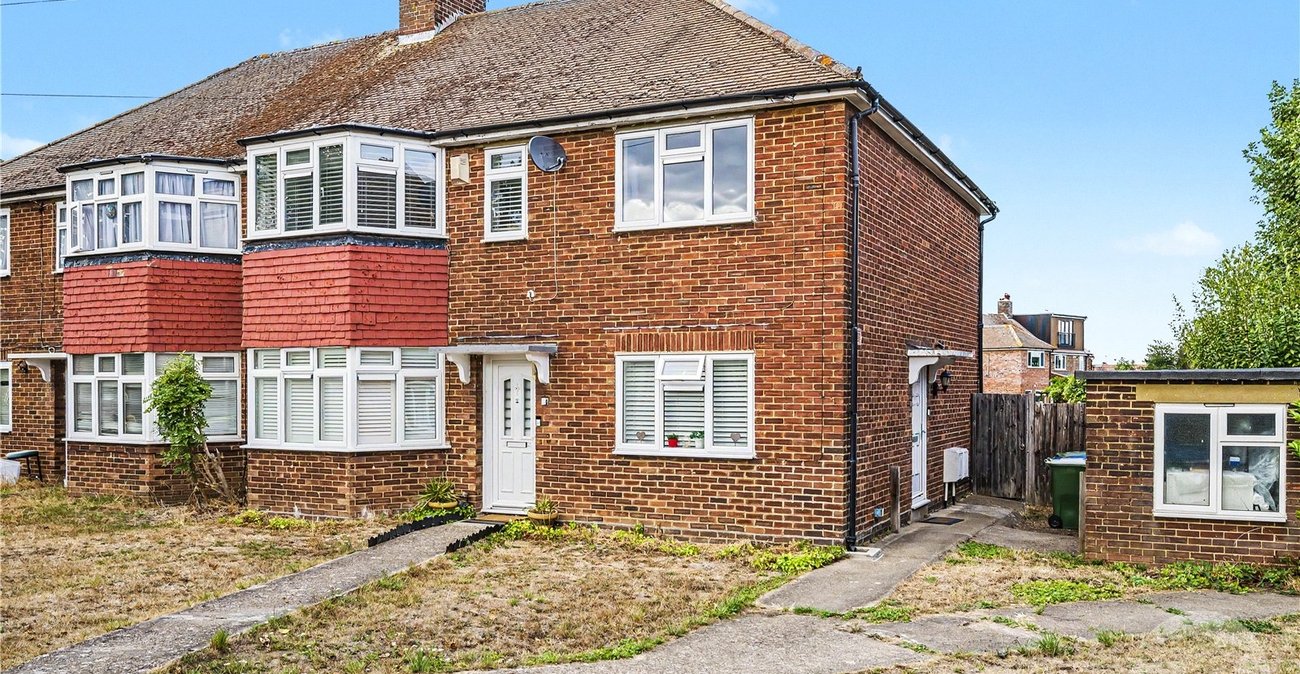 2 bedroom property for sale in Sidcup | Robinson Jackson