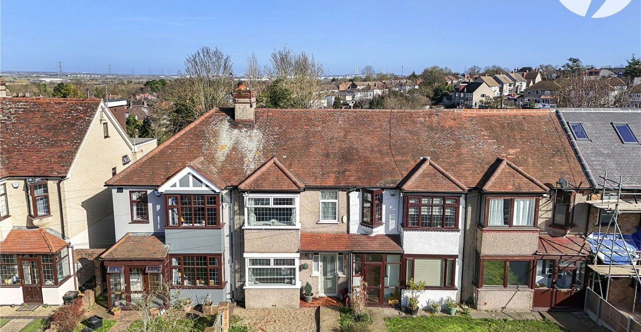 3 bedroom house for sale in Dartford | Robinson Jackson