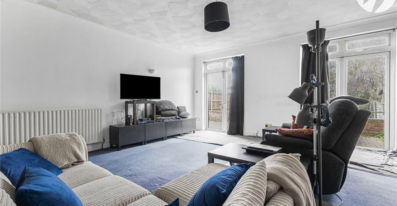 4 bedroom house for sale in West Dartford | Robinson Jackson