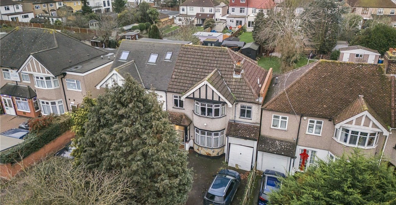 4 bedroom house for sale in West Dartford | Robinson Jackson