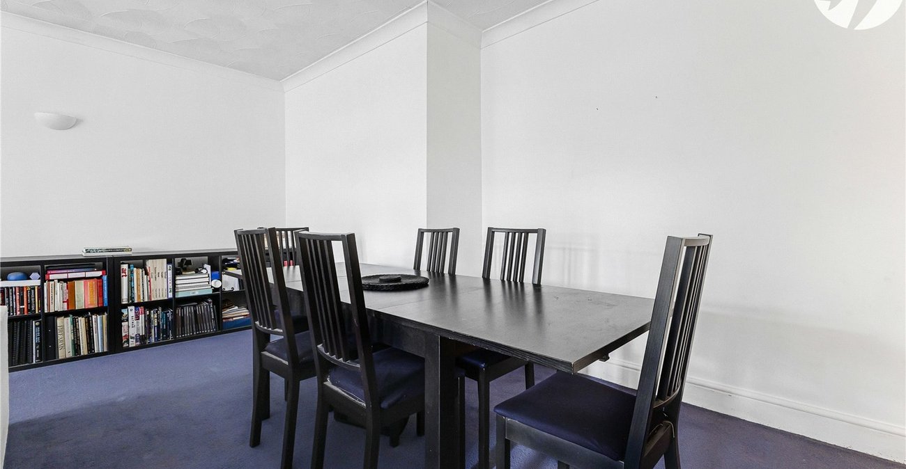 4 bedroom house for sale in West Dartford | Robinson Jackson