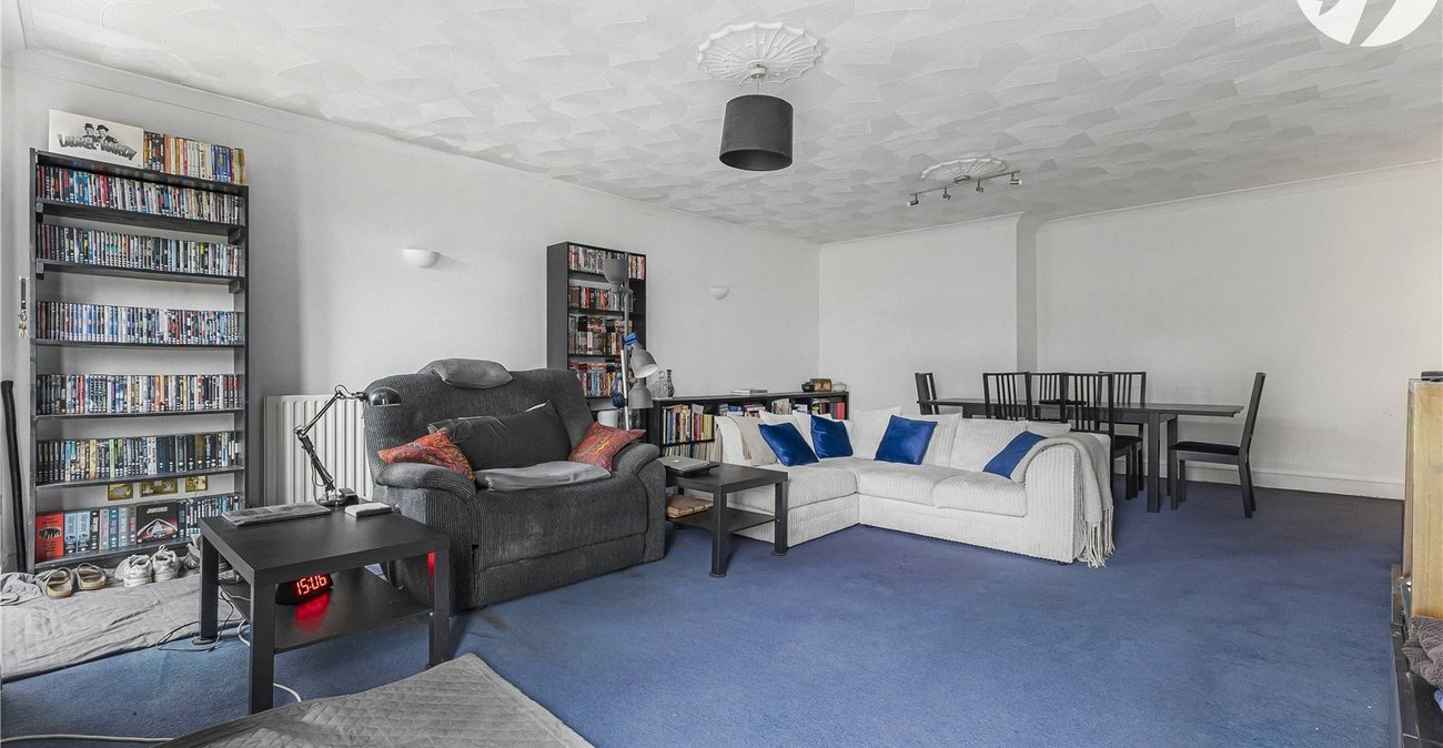 4 bedroom house for sale in West Dartford | Robinson Jackson