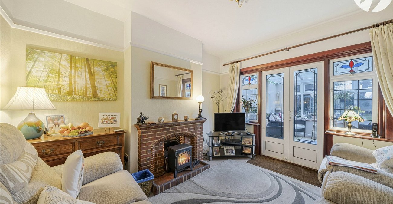 3 bedroom house for sale in West Dartford | Robinson Jackson