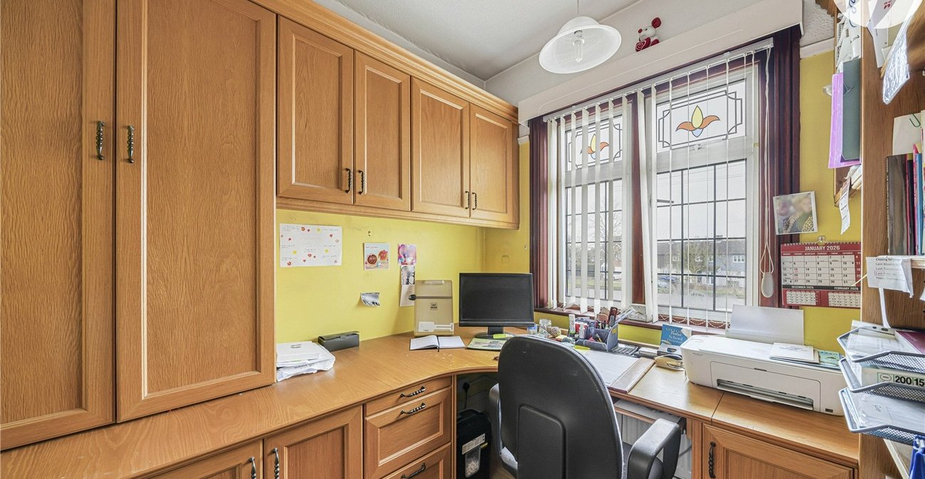 3 bedroom house for sale in West Dartford | Robinson Jackson