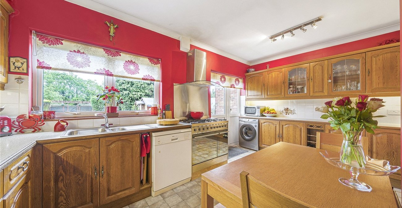 4 bedroom house for sale in West Dartford | Robinson Jackson