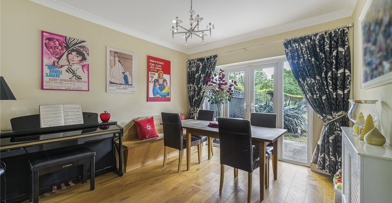 4 bedroom house for sale in West Dartford | Robinson Jackson