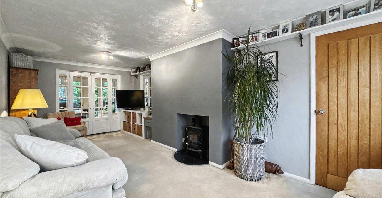 3 bedroom house for sale in Wigmore | Robinson Michael & Jackson