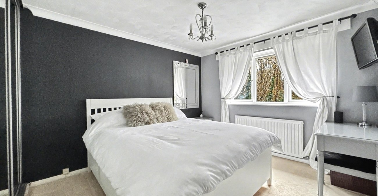 3 bedroom house for sale in Wigmore | Robinson Michael & Jackson