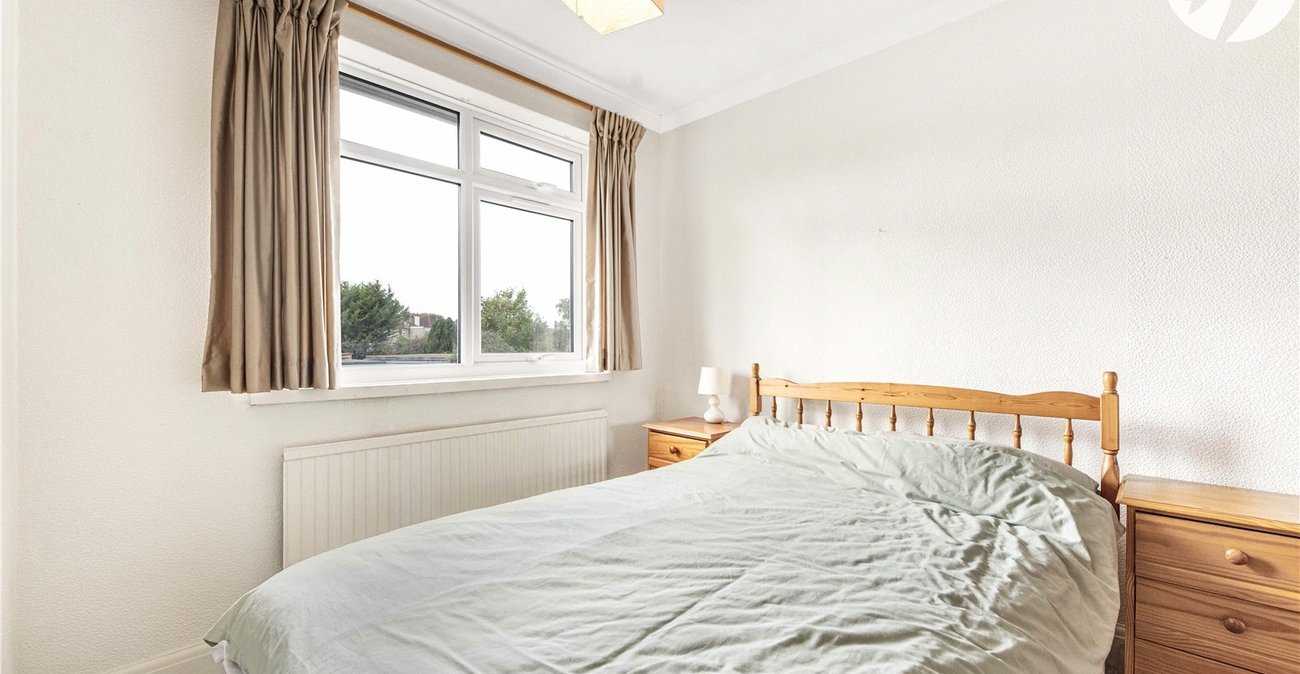 3 bedroom house for sale in Dartford | Robinson Jackson