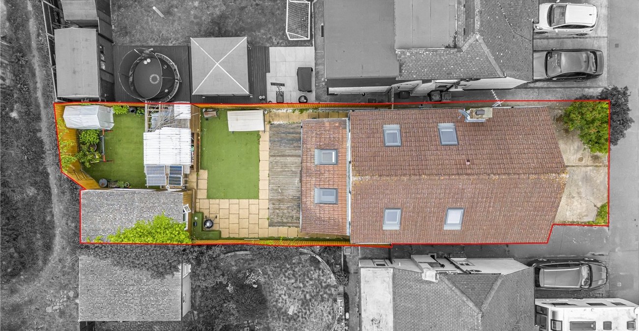 4 bedroom house for sale in Dartford | Robinson Jackson
