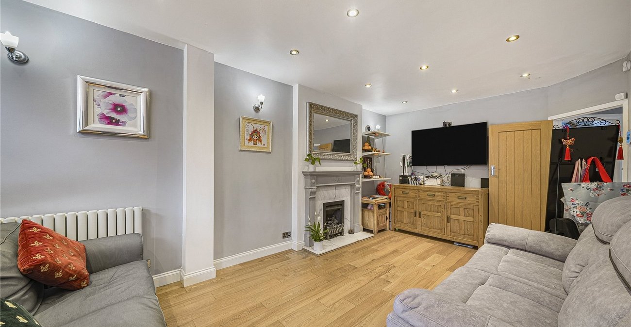 4 bedroom house for sale in Dartford | Robinson Jackson