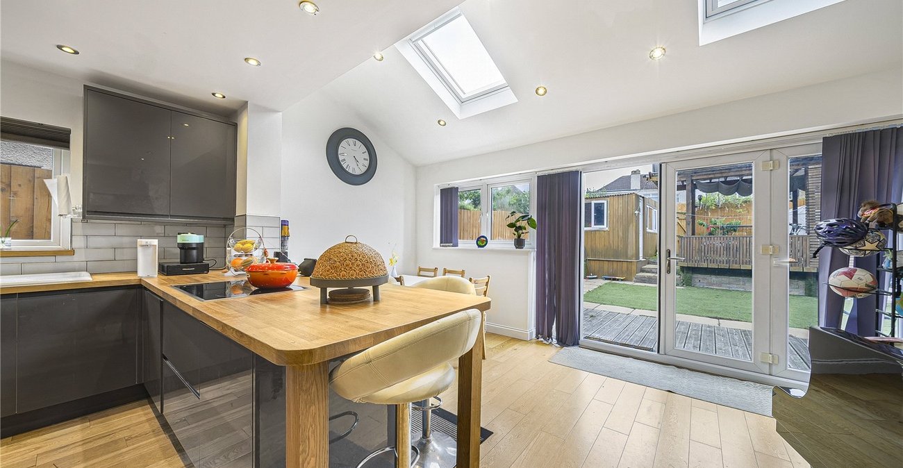4 bedroom house for sale in Dartford | Robinson Jackson