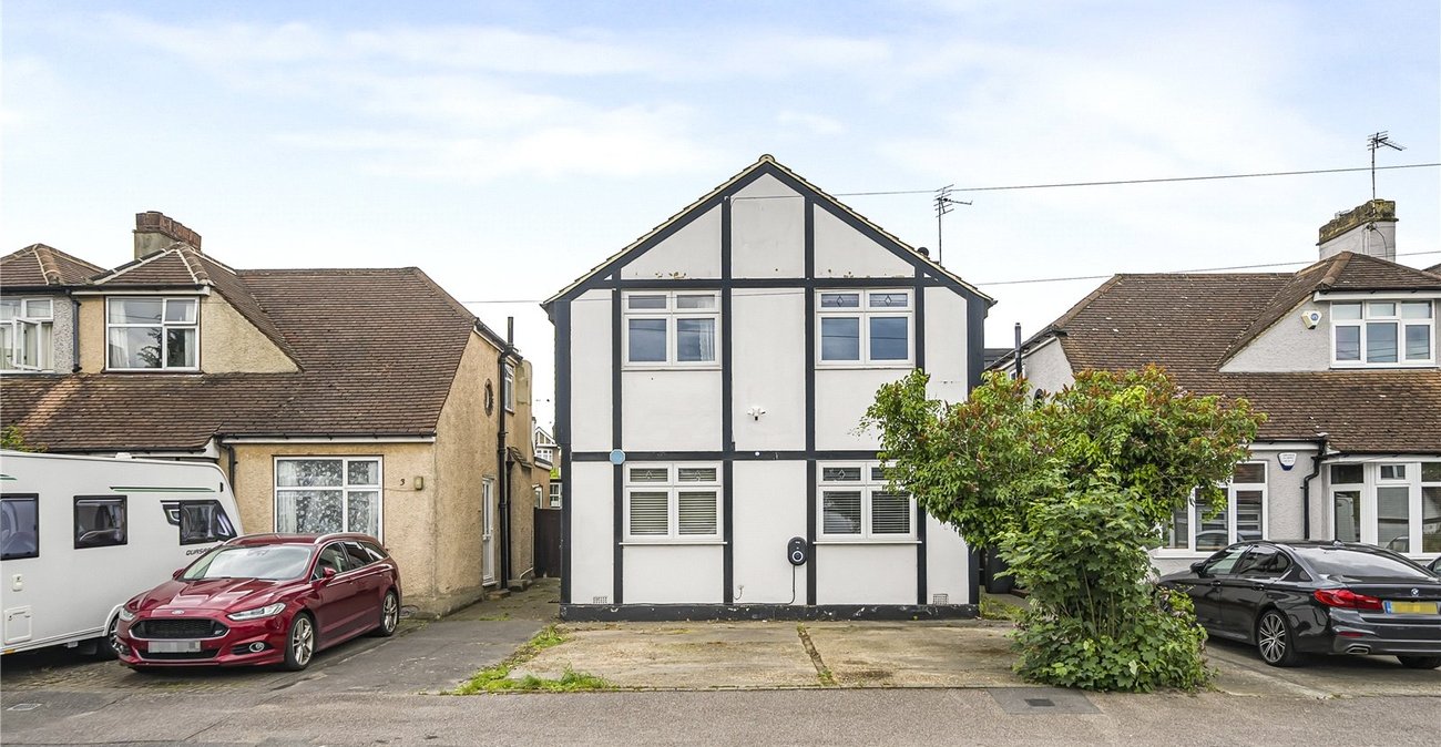 4 bedroom house for sale in Dartford | Robinson Jackson