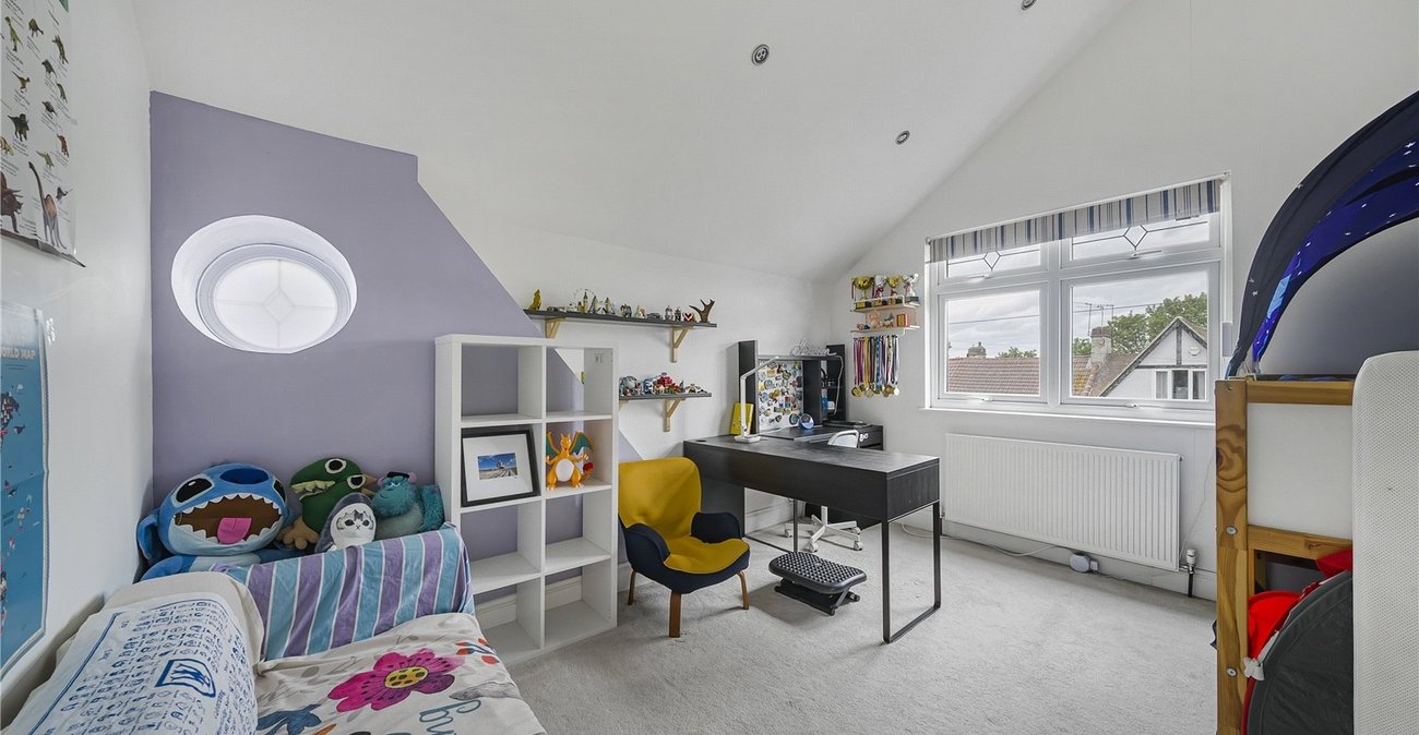 4 bedroom house for sale in Dartford | Robinson Jackson