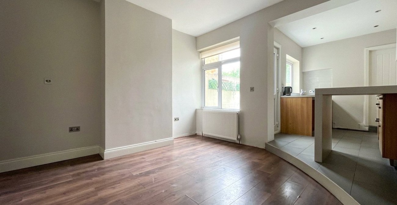 3 bedroom house for sale in Frindsbury | Robinson Michael & Jackson