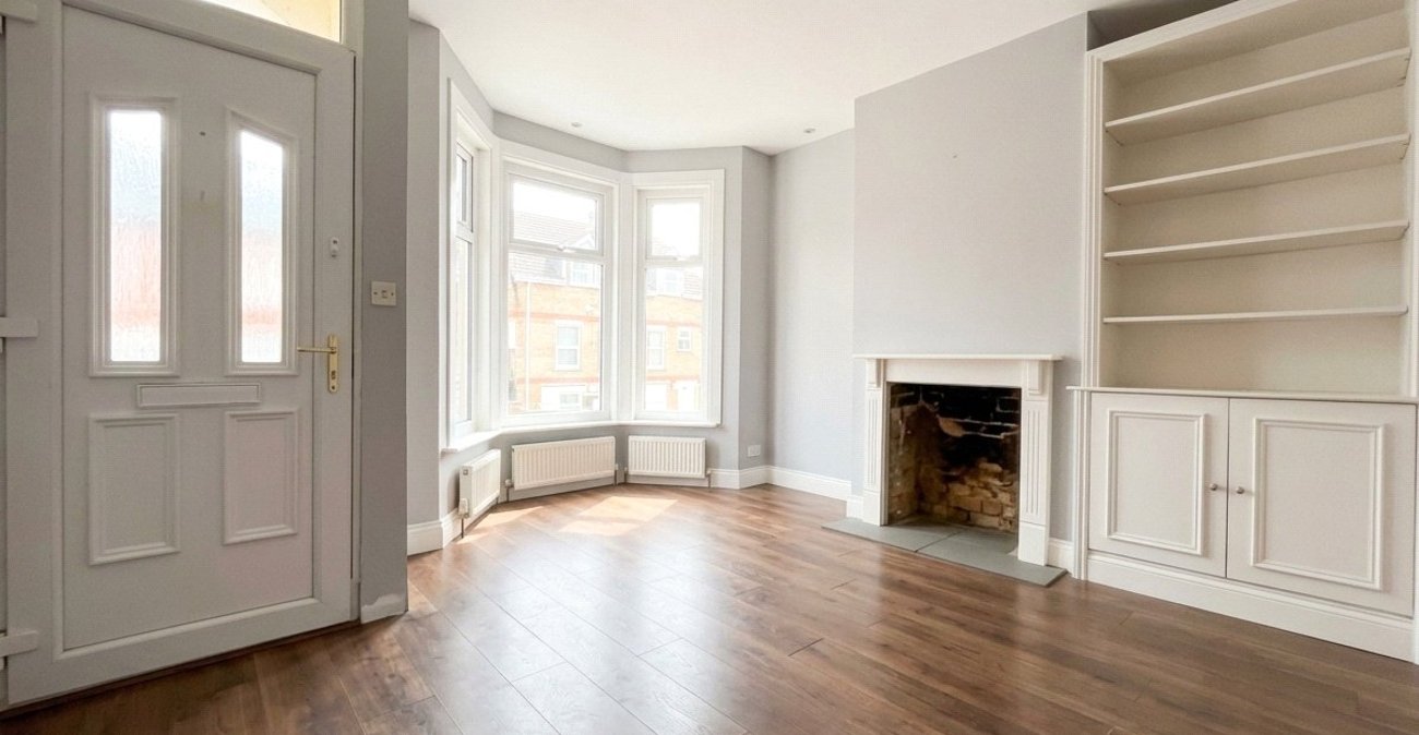 3 bedroom house for sale in Frindsbury | Robinson Michael & Jackson