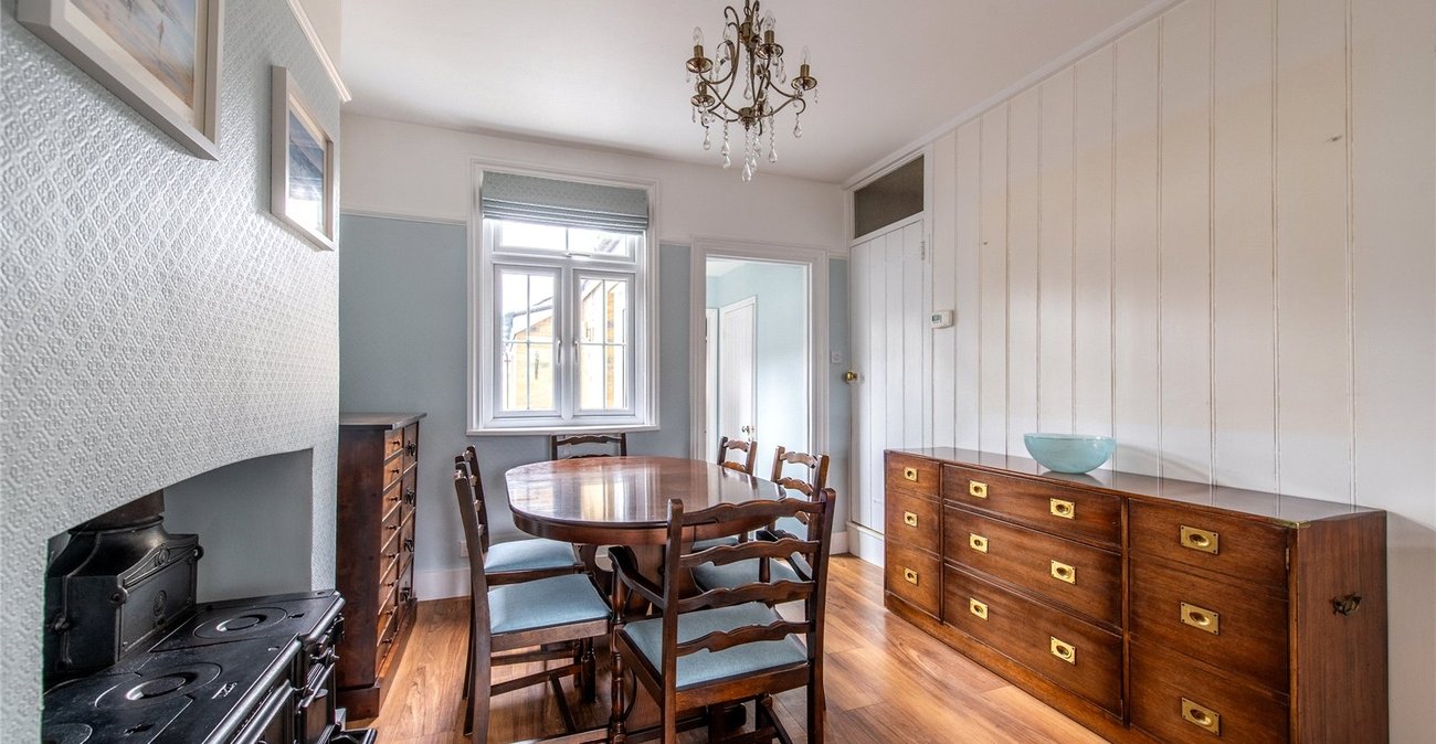 3 bedroom house for sale in Crutches Lane | Robinson Michael & Jackson