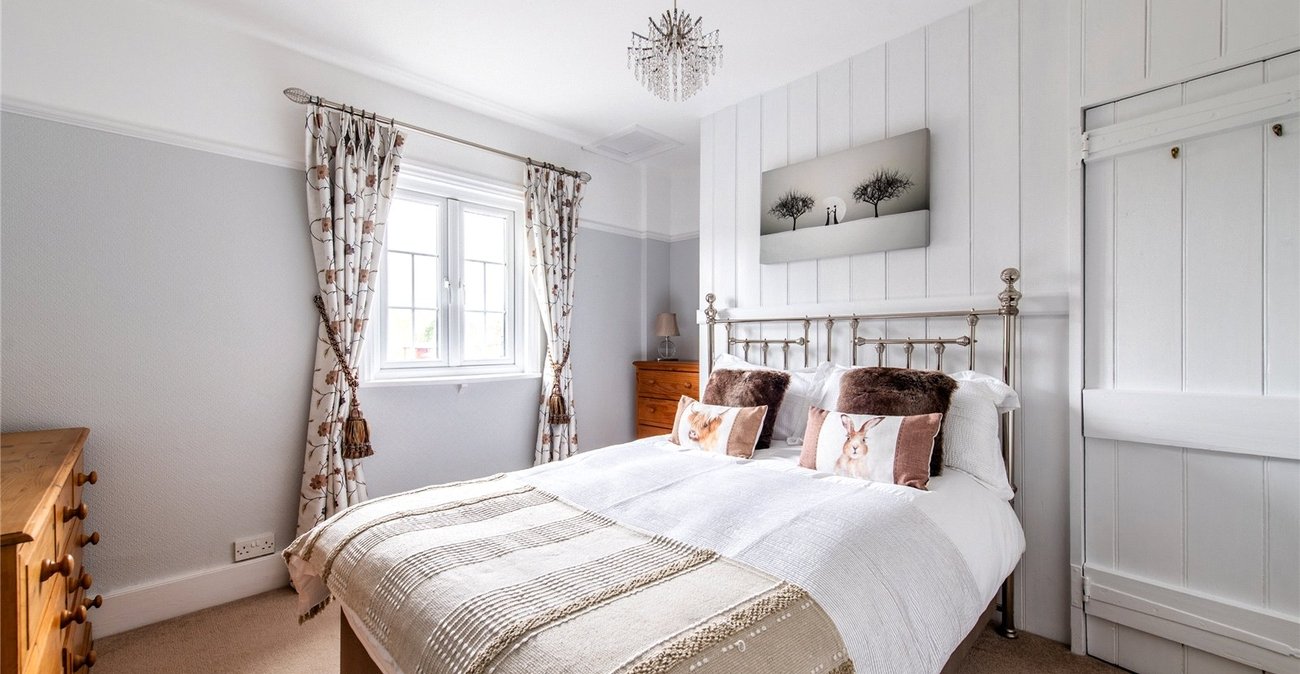 3 bedroom house for sale in Crutches Lane | Robinson Michael & Jackson