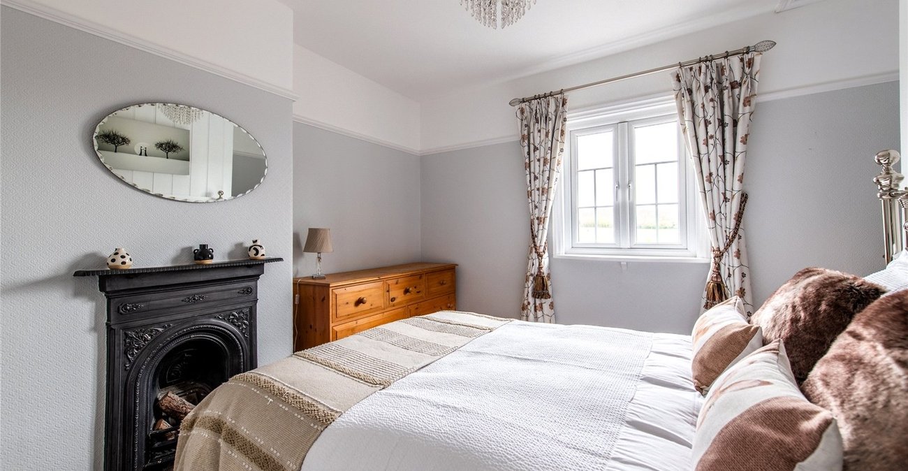 3 bedroom house for sale in Crutches Lane | Robinson Michael & Jackson