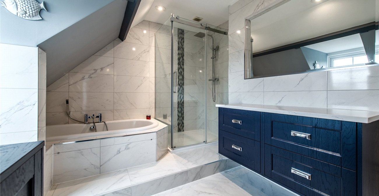 3 bedroom house for sale in Crutches Lane | Robinson Michael & Jackson