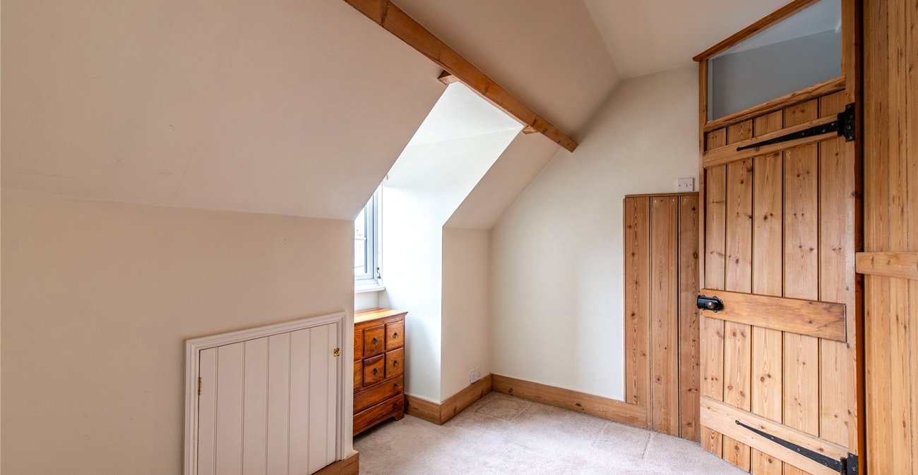 3 bedroom house for sale in Crutches Lane | Robinson Michael & Jackson