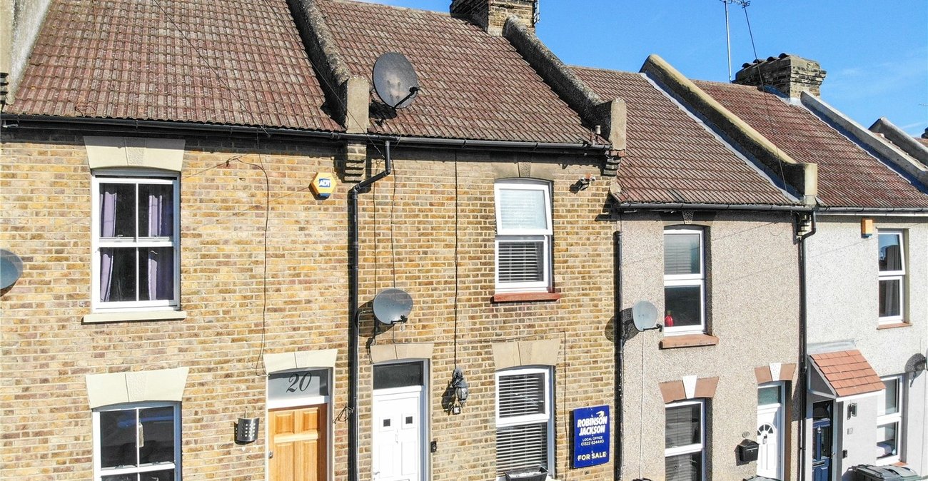 3 bedroom house for sale in Greenhithe | Robinson Jackson